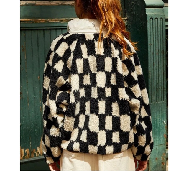 FREE PEOPLE FP MOVEMENT Hit The Slopes Printed Fleece Jacket Black White Checker - Picture 3 of 16
